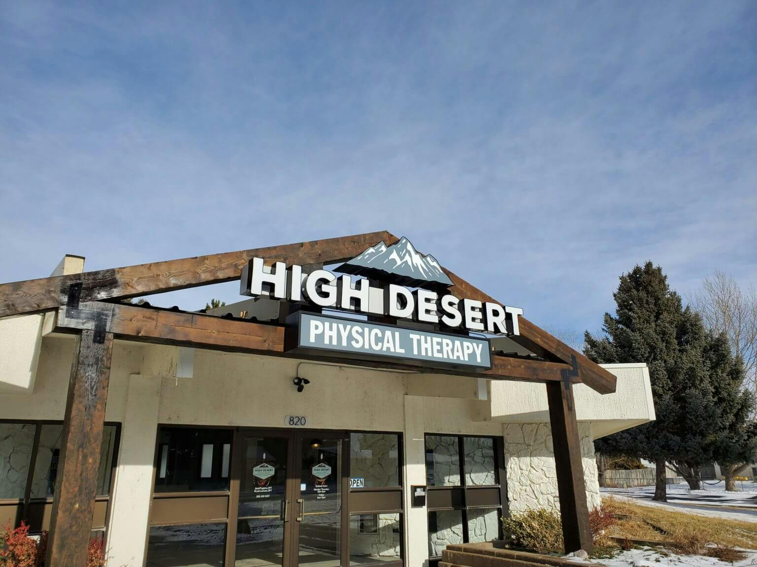 The treatment area inside the High Desert Osteopractic Physical Therapy clinic in Chubbuck