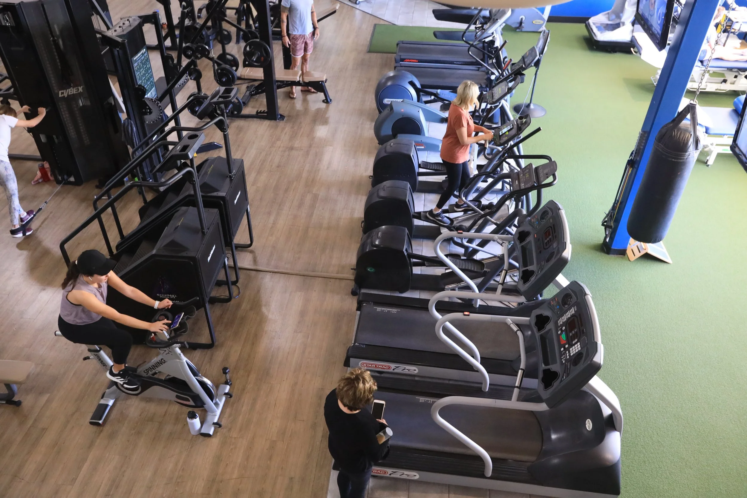 The LOR gym floor, with treadmills, rowers and exercise machines, seen from above
