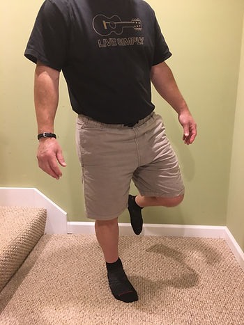 Single-leg balance assessment
