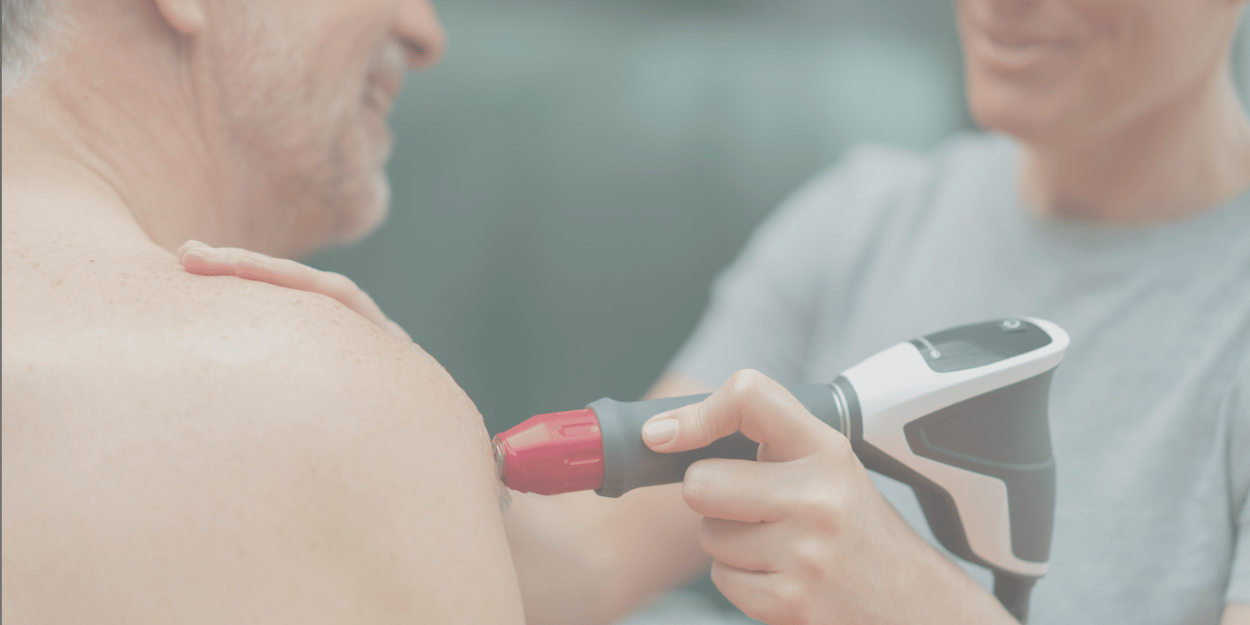 Shockwave therapy device